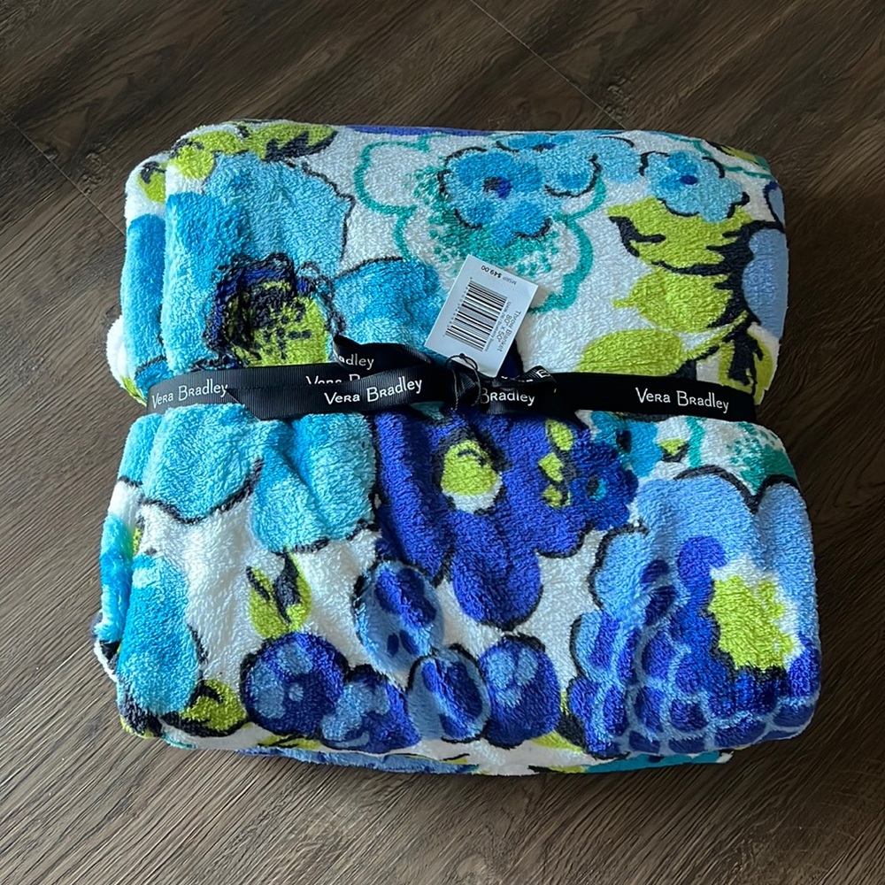 Vera Bradley Blueberry Blooms Throw Blanket